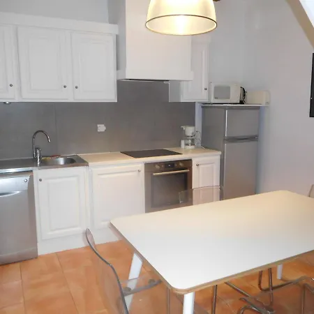 Holiday home Domaine De La Roseraie